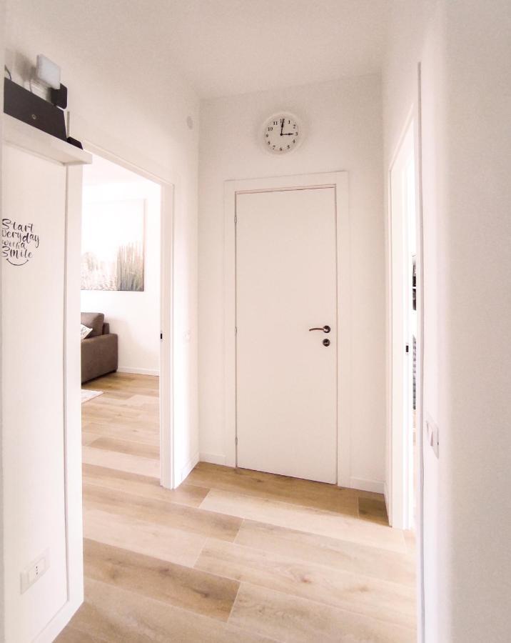 Primaticcio 6 Apartment Milan Bagian luar foto